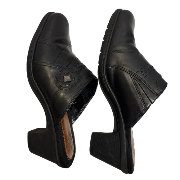 Earth Origins Layla black leather heeled clogs - Picture 5 of 6